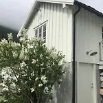 Eldhuset 1928 Semesterbostad *