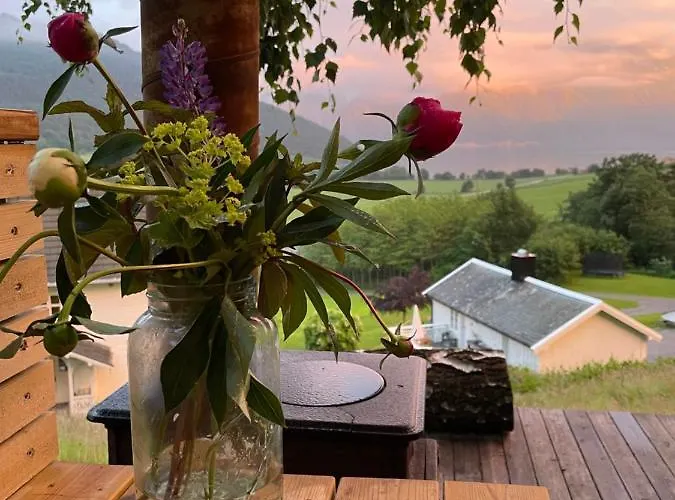 Eldhuset 1928 Casa de Férias Eidsbygda